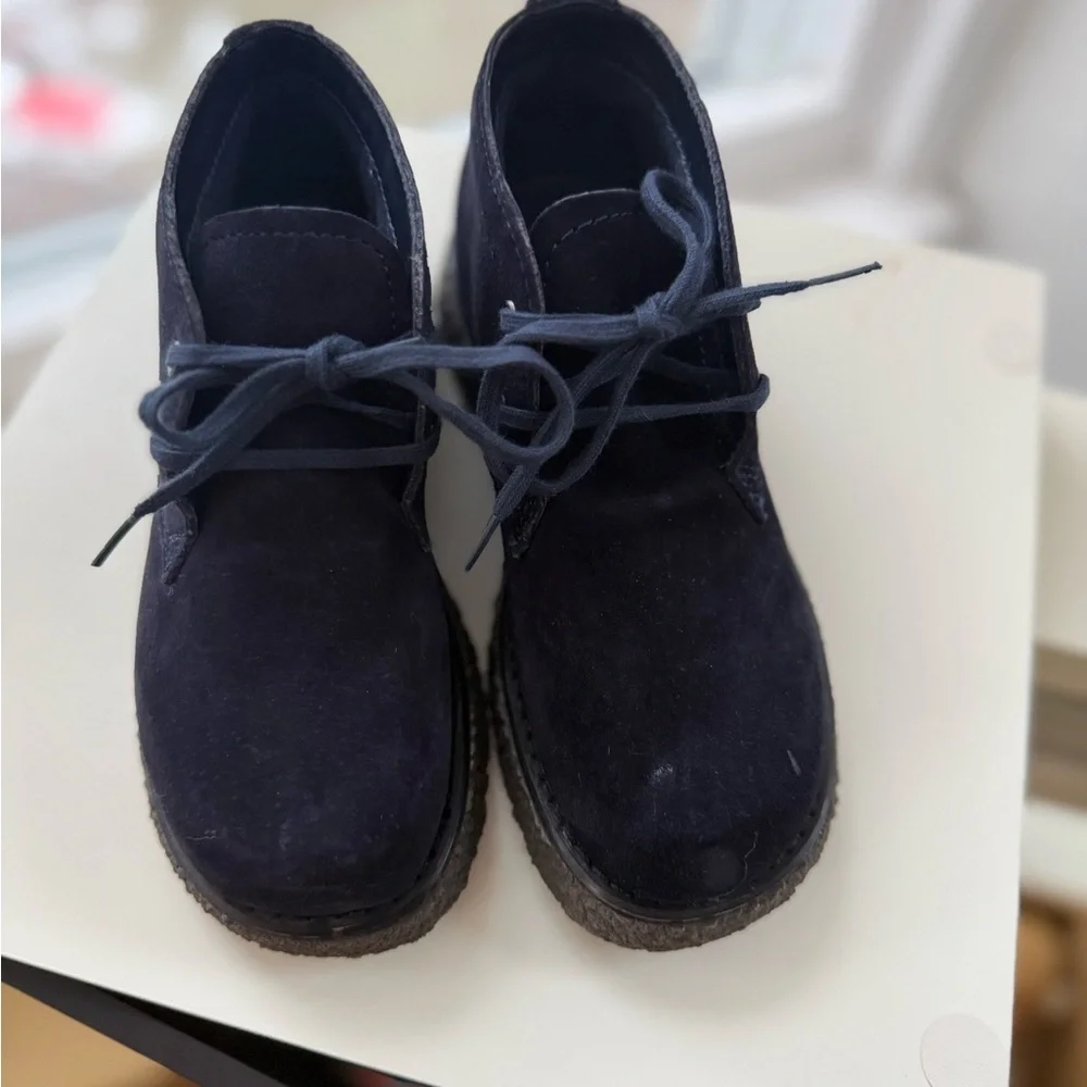 Hush Puppies Kids Black Suede leather lace up Booties Bridgeport 2 uniform